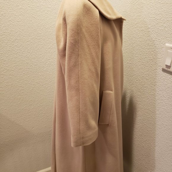100% Cashmere- Fleurette Brand Coat - Picture 8 of 10
